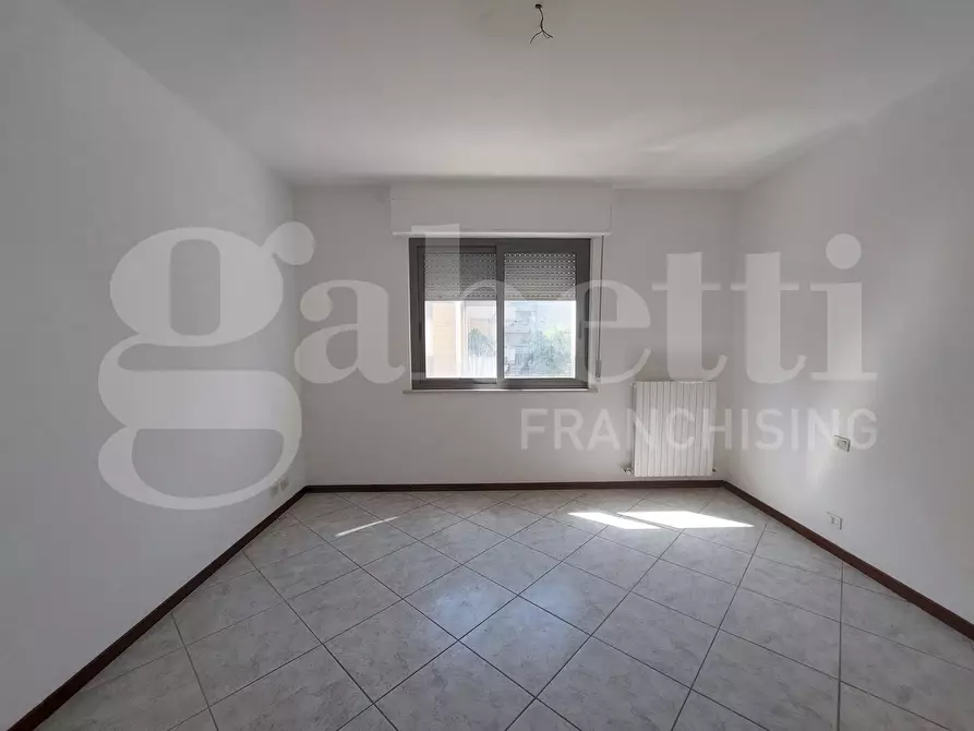 Immagine 17 di Palazzo in vendita  in Via Cesare Battisti, 163 a Alba Adriatica