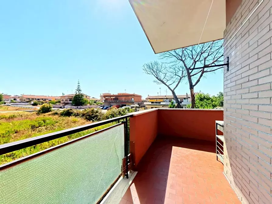 Immagine 5 di Appartamento in vendita  in Via di Macchia Palocco, 10 a Roma