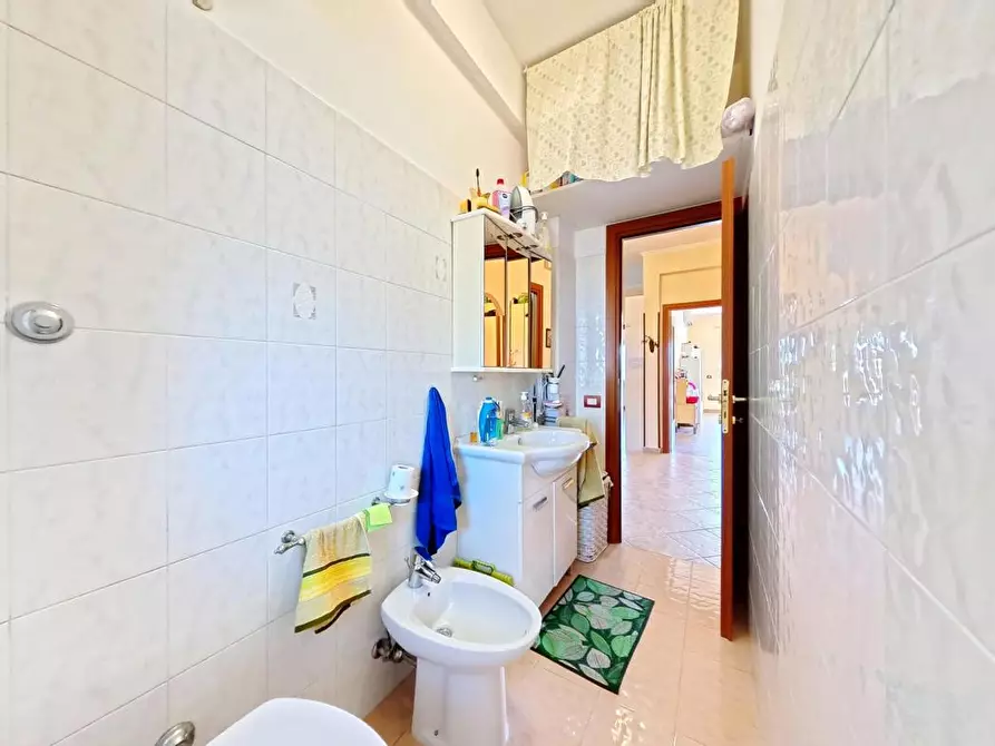 Immagine 9 di Appartamento in vendita  in Via di Macchia Palocco, 10 a Roma