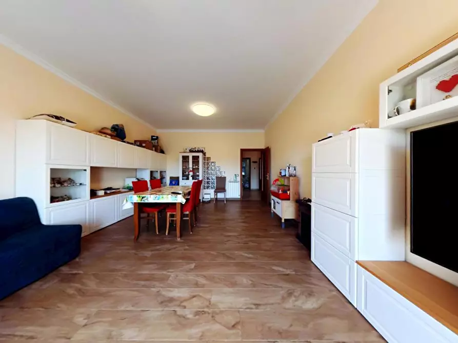 Immagine 1 di Appartamento in vendita  in Via di Macchia Palocco, 10 a Roma