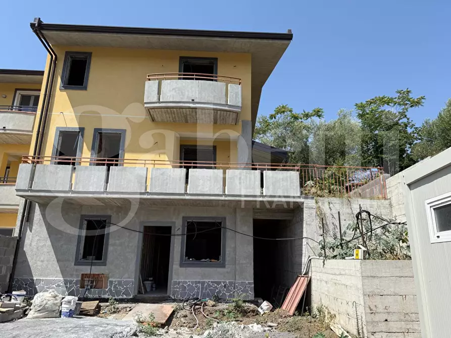 Immagine 8 di Villa in vendita  in Via Galatea, 17 a Aci Catena