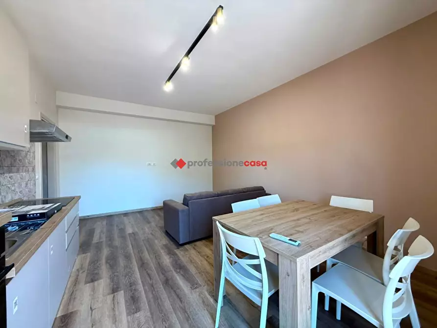 Immagine 3 di Appartamento in vendita  in Via Saverio Pollice, 10 a Foggia