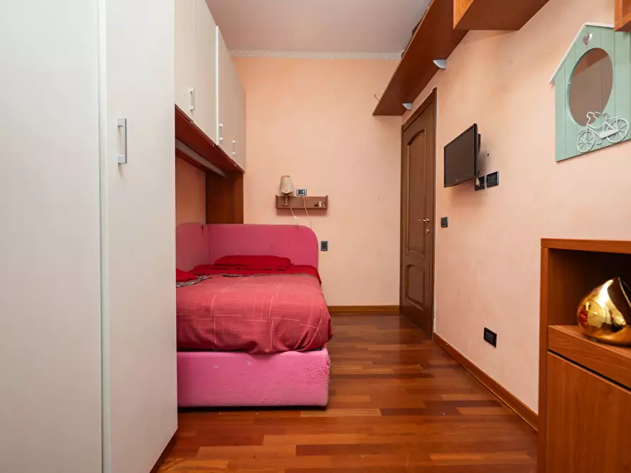 Immagine 14 di Appartamento in vendita  in Via tortona a Milano