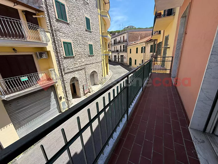 Immagine 9 di Appartamento in vendita  in Via Umberto Primo, 45 a San Polo Dei Cavalieri