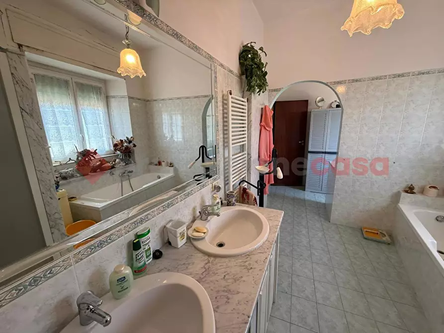 Immagine 31 di Appartamento in vendita  in Via Umberto Primo, 45 a San Polo Dei Cavalieri