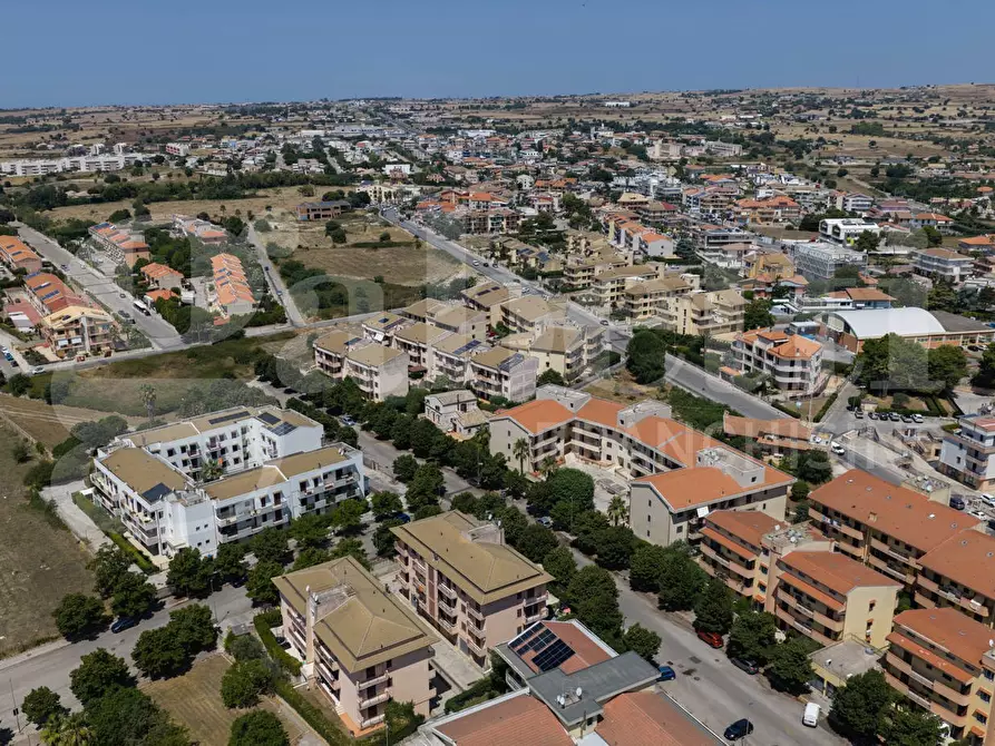 Immagine 50 di Villa in vendita  in Via Livatino, 18 a Ragusa