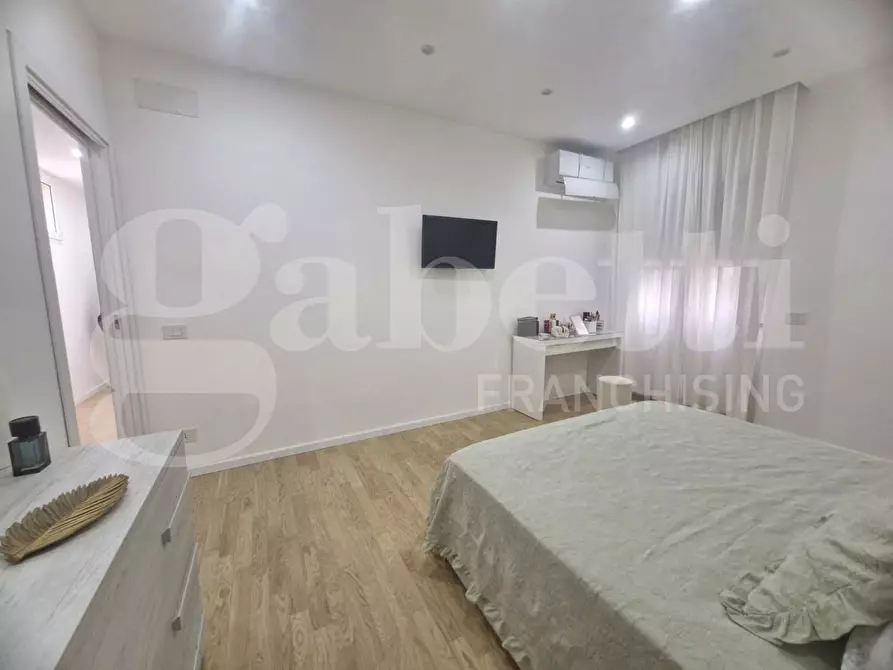 Immagine 19 di Appartamento in vendita  in Via Ciullo D'Alcamo a Palermo