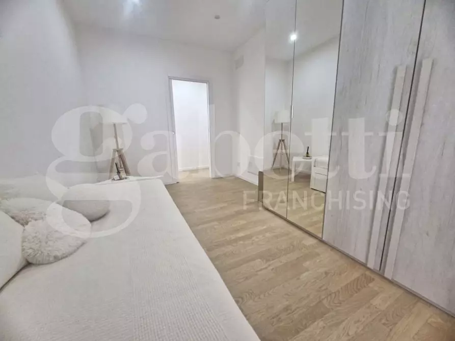 Immagine 14 di Appartamento in vendita  in Via Ciullo D'Alcamo a Palermo