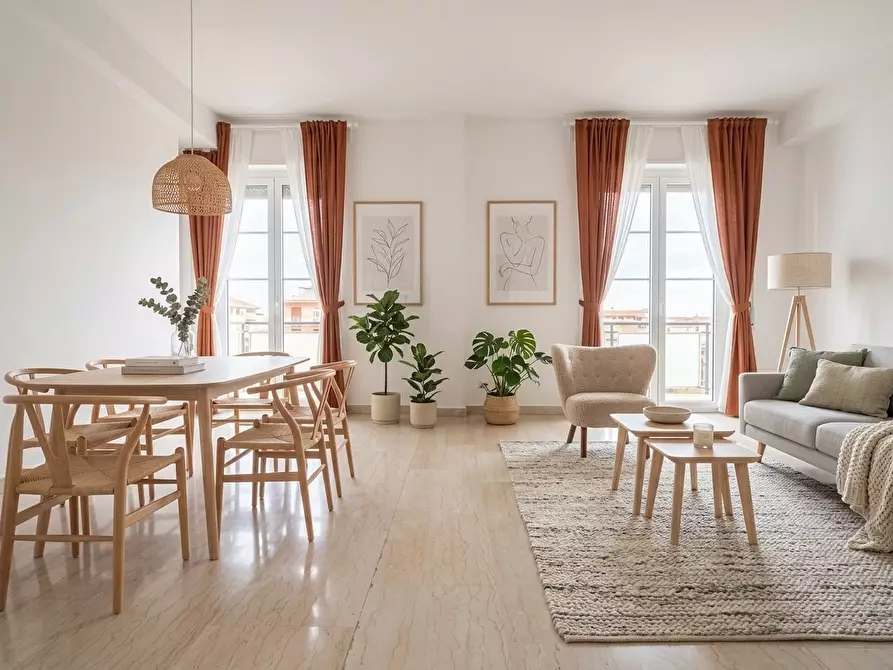 Immagine 8 di Appartamento in vendita  in Via GIAMBELLINO a Milano