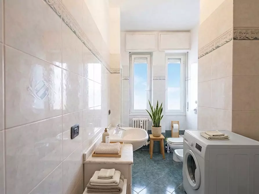 Immagine 23 di Appartamento in vendita  in Via GIAMBELLINO a Milano