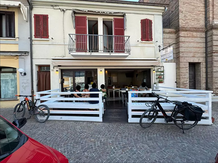 Immagine 1 di Bar / Ristorante in vendita  in Viale giuseppe mazzini, 14 a Cesenatico