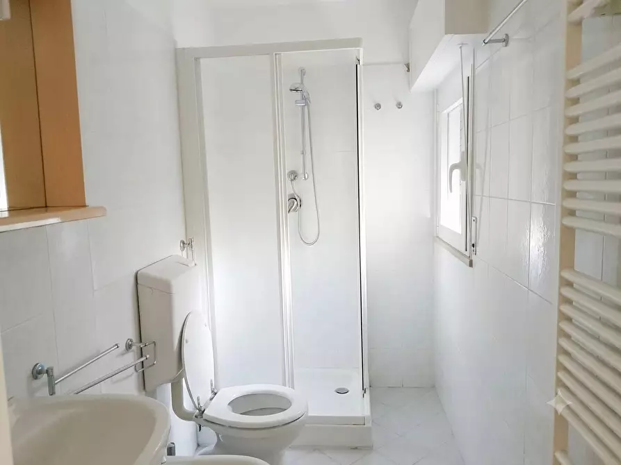 Immagine 9 di Villetta a schiera in vendita  in Via varese a Cervia