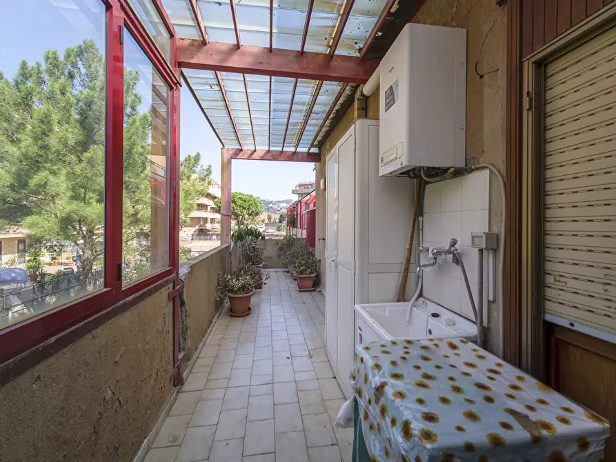 Immagine 10 di Appartamento in vendita  in Via Carrubbara, 2 a Messina