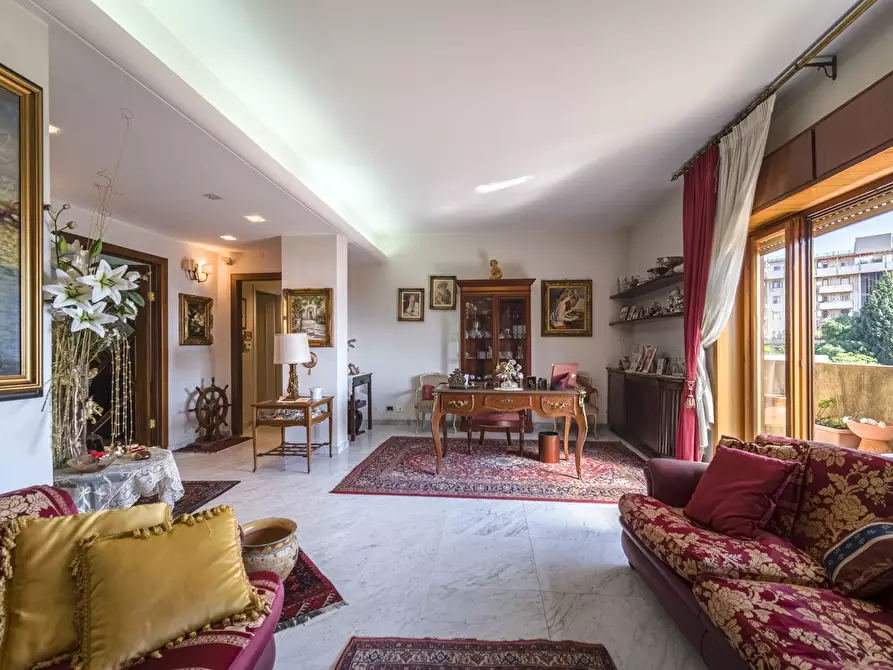 Immagine 9 di Appartamento in vendita  in Via Carrubbara, 2 a Messina