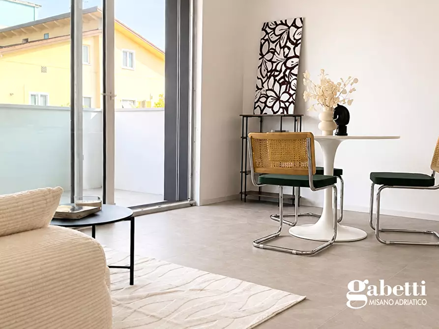 Immagine 4 di Appartamento in vendita  in Viale Tassoni, 22 a Riccione