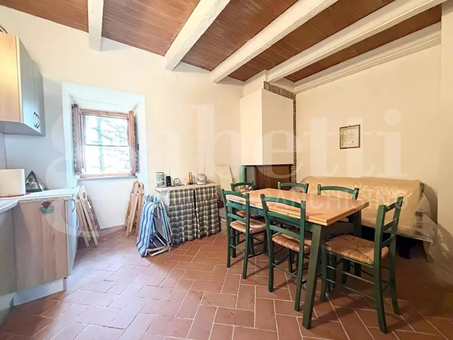 Immagine 23 di Appartamento in vendita  in Via FRAZIONE PARADISO, 1 a Assisi