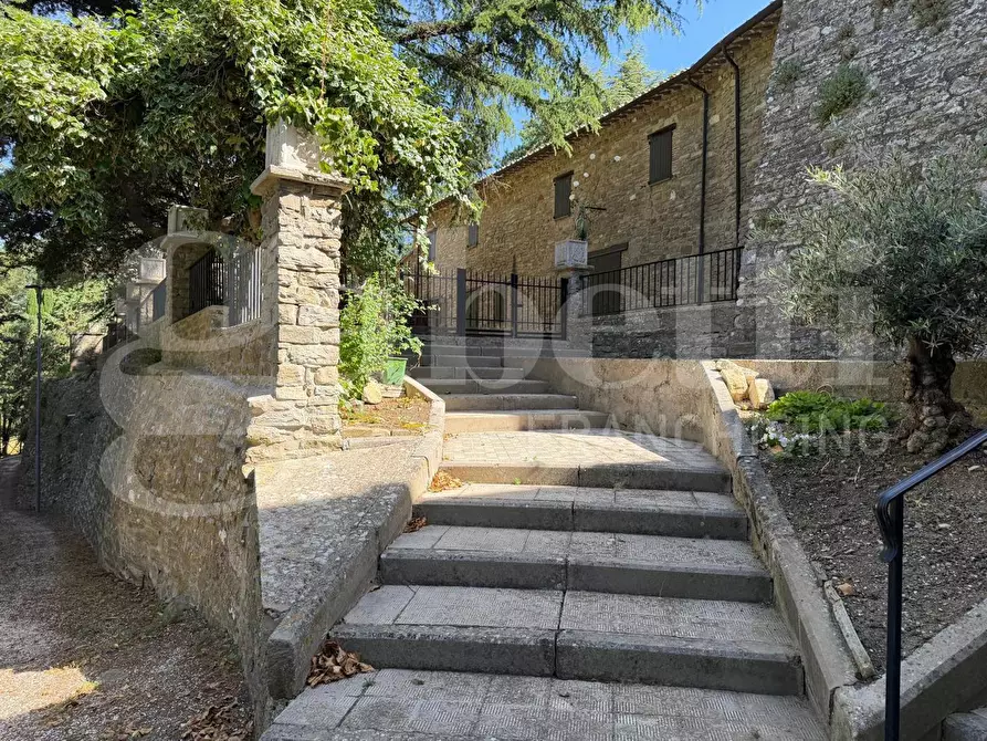 Immagine 5 di Appartamento in vendita  in Via FRAZIONE PARADISO, 1 a Assisi