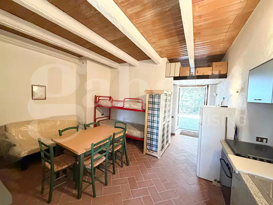 Immagine 25 di Appartamento in vendita  in Via FRAZIONE PARADISO, 1 a Assisi