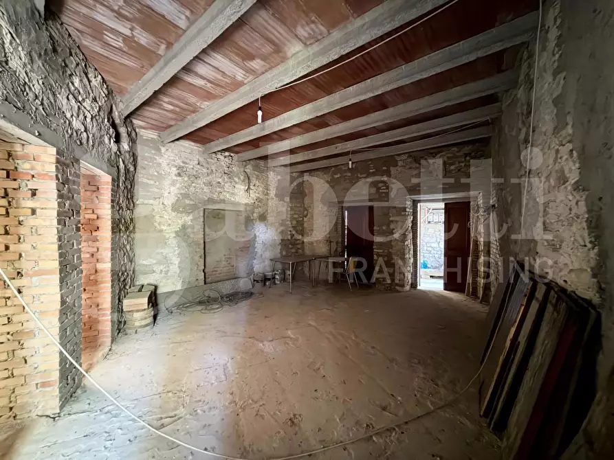 Immagine 37 di Appartamento in vendita  in Via FRAZIONE PARADISO, 1 a Assisi