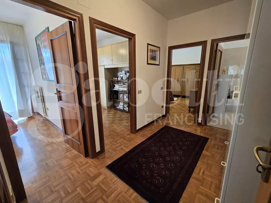 Immagine 18 di Villa in vendita  in Via della Cona, 20 a Sant'omero