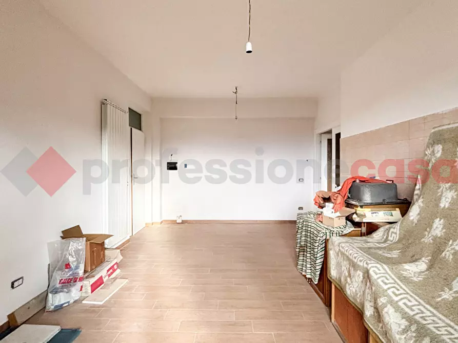 Immagine 8 di Appartamento in vendita  in Via san Benedetto, 3 a Torre Cajetani