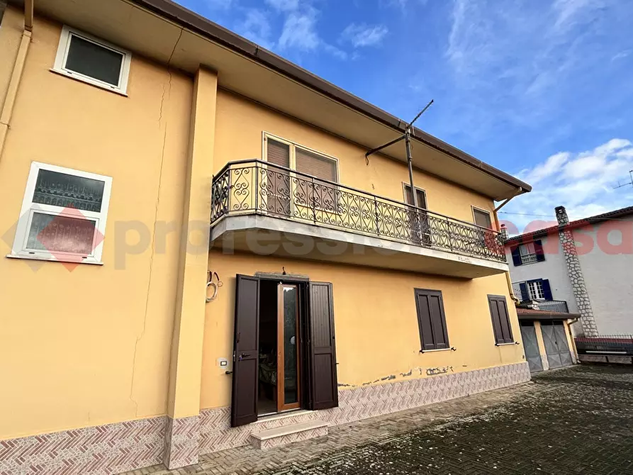 Immagine 9 di Appartamento in vendita  in Via san Benedetto, 3 a Torre Cajetani