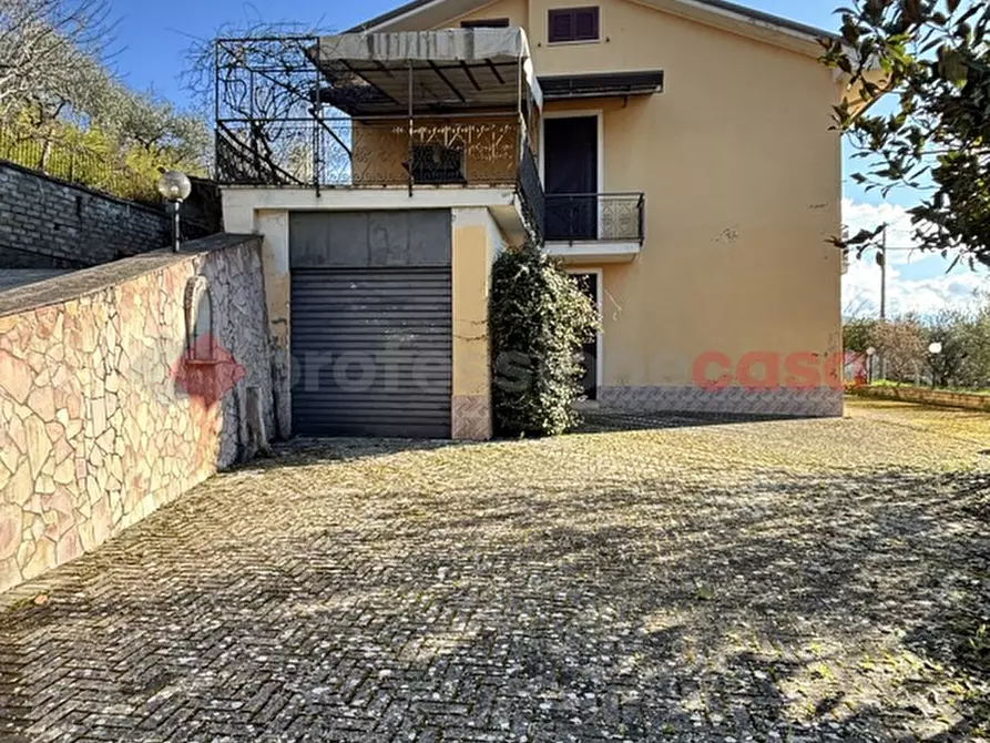 Immagine 12 di Appartamento in vendita  in Via san Benedetto, 3 a Torre Cajetani