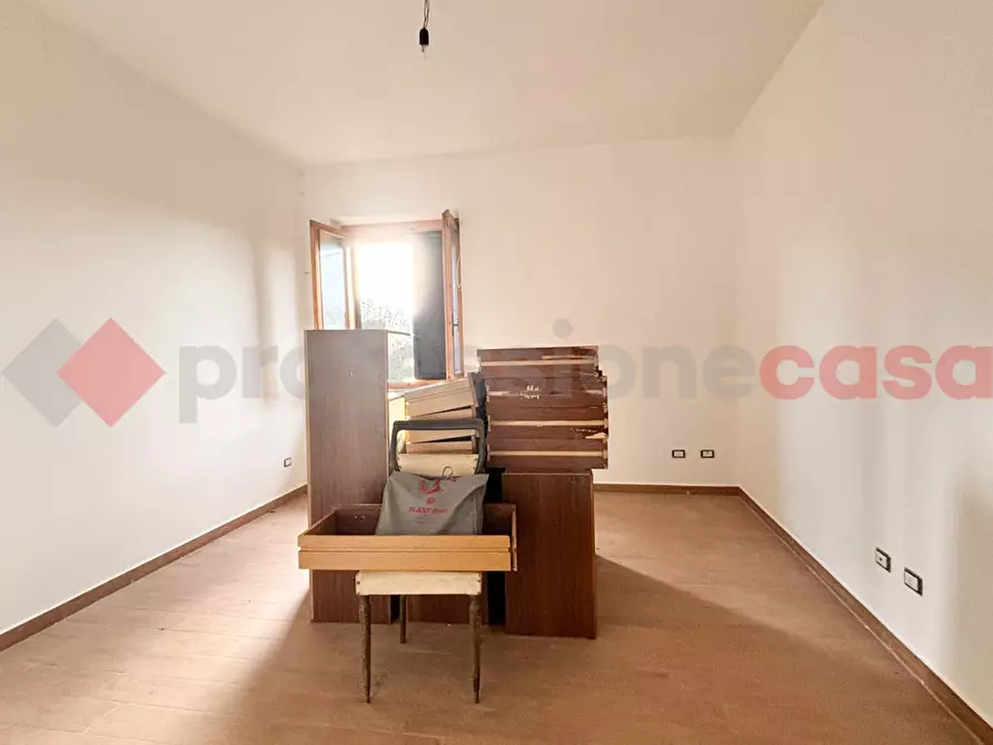 Immagine 4 di Appartamento in vendita  in Via san Benedetto, 3 a Torre Cajetani