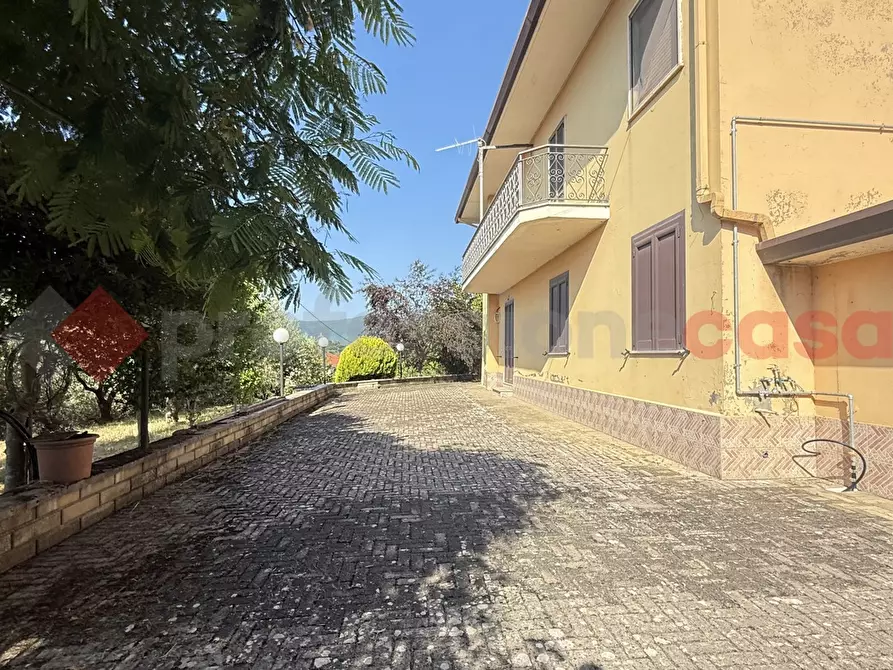 Immagine 11 di Appartamento in vendita  in Via san Benedetto, 3 a Torre Cajetani