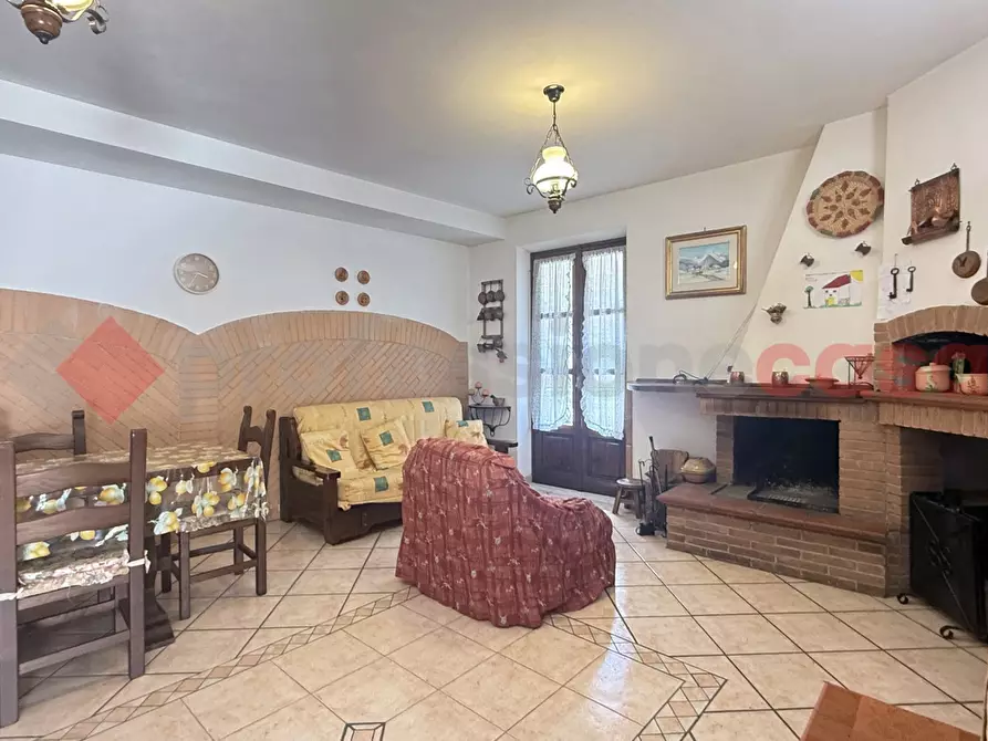 Immagine 11 di Appartamento in vendita  in Strada Vicinale Casette, 03010 a Fumone