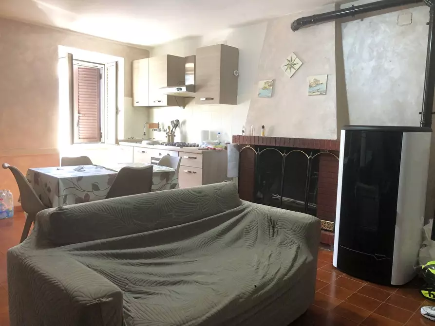 Immagine 5 di Appartamento in vendita  in Corso Italia, 25 a Ferentino