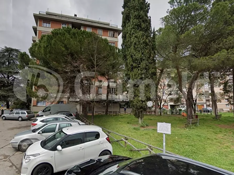 Immagine 4 di Laboratorio in affitto  in Via Largo Marcello Malpighi a Perugia