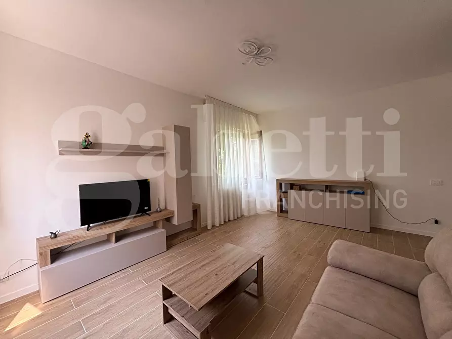 Immagine 3 di Appartamento in affitto  in Via Sansovino, . a Venezia