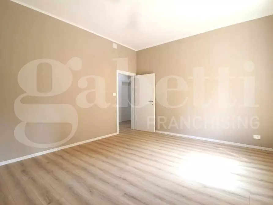 Immagine 16 di Appartamento in vendita  in Via Milano a San Lazzaro Di Savena