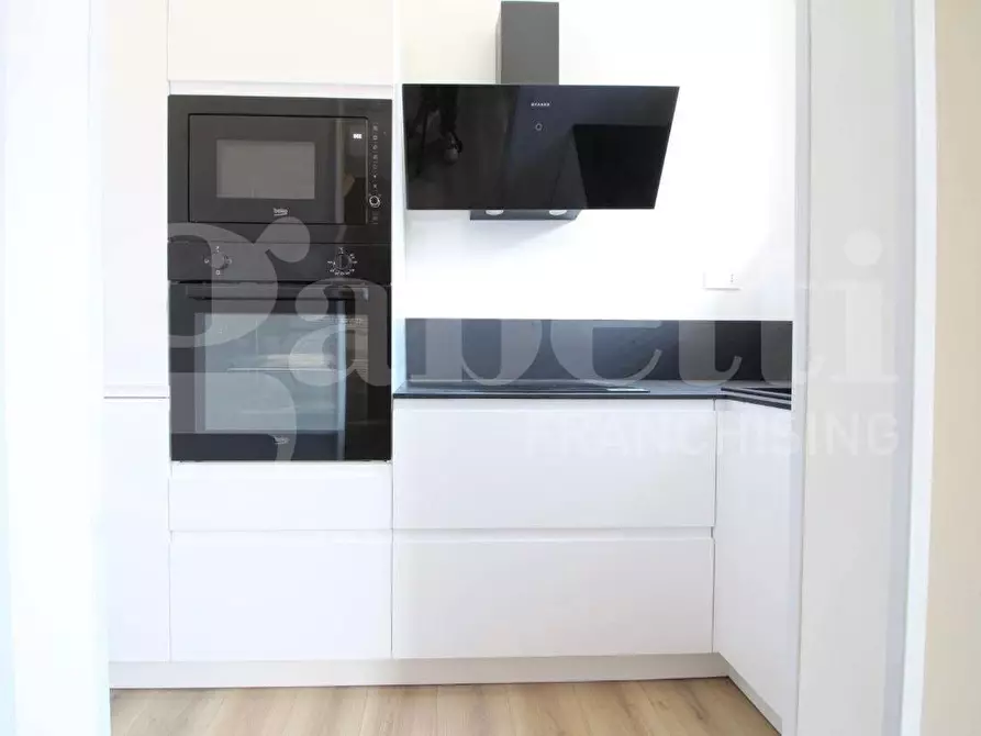 Immagine 5 di Appartamento in vendita  in Via Milano a San Lazzaro Di Savena
