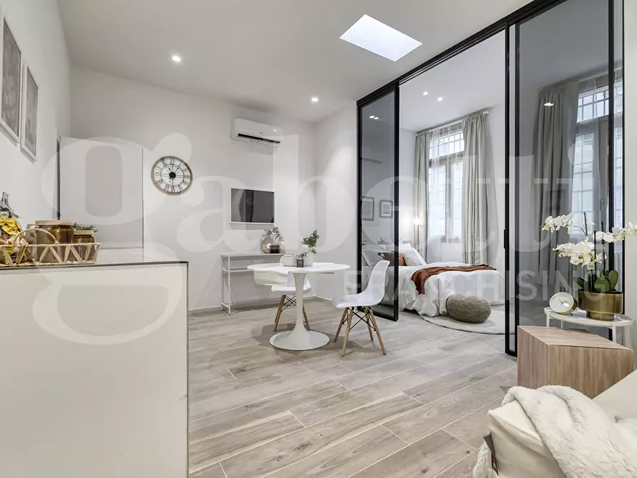 Immagine 3 di Appartamento in vendita  in Via Aurelio Saffi a Bologna