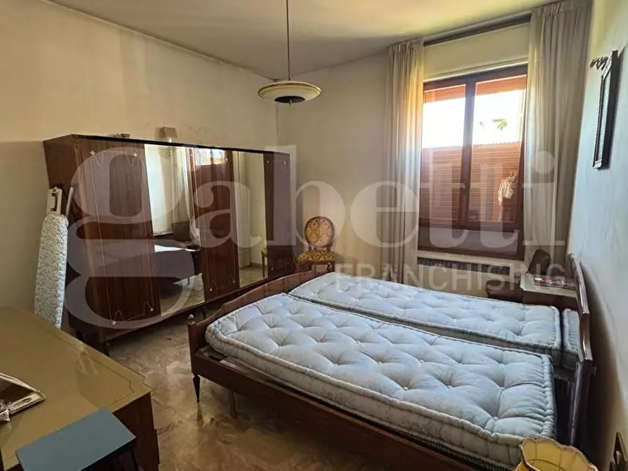Immagine 10 di Appartamento in vendita  in Via CARDINALE GIL DE ALBORNOZ a Bologna