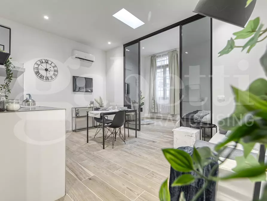 Immagine 1 di Appartamento in vendita  in Via SAFFI a Bologna