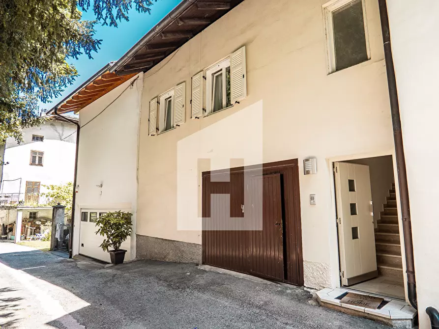 Immagine 11 di Appartamento in vendita  a Caldaro Sulla Strada Del Vino .Kaltern An De.