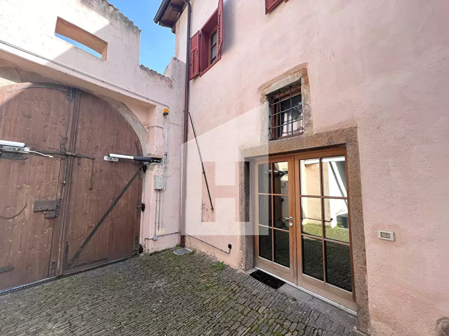 Immagine 9 di Appartamento in vendita  in S.s.d.v, Via Gungano, 3, 39052 Caldaro BZ, Italia a Caldaro Sulla Strada Del Vino .Kaltern An De.