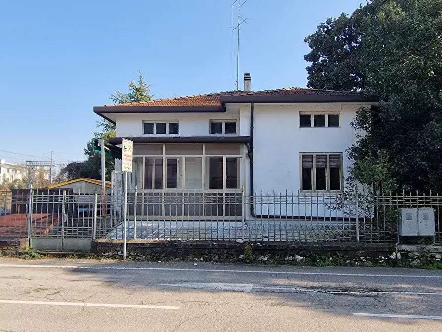 Immagine 1 di Casa indipendente in vendita  in via Bertolissi 1 a Sacile