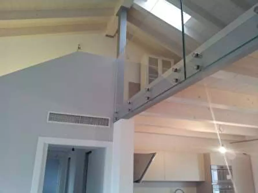 Immagine 7 di Villa in vendita  a Prata Di Pordenone