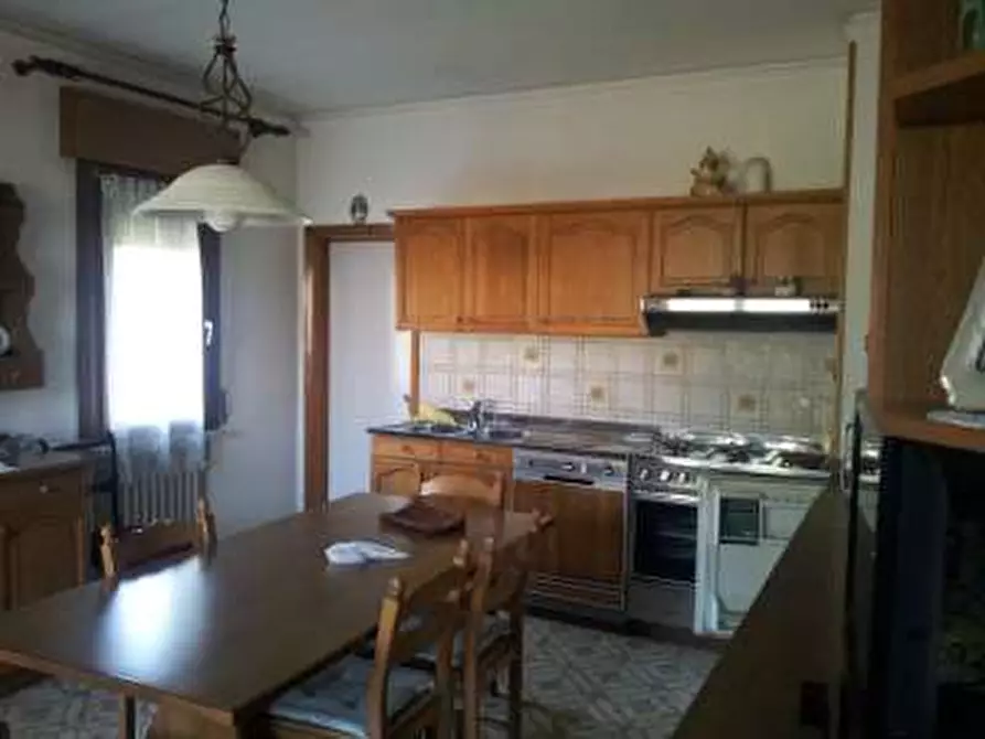 Immagine 4 di Villa in vendita  a Gaiarine