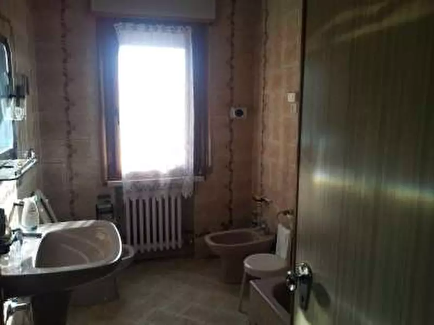 Immagine 9 di Villa in vendita  a Gaiarine