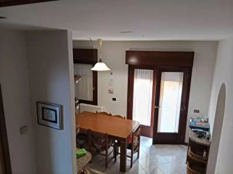 Immagine 17 di Casa trifamiliare in vendita  a Brugnera