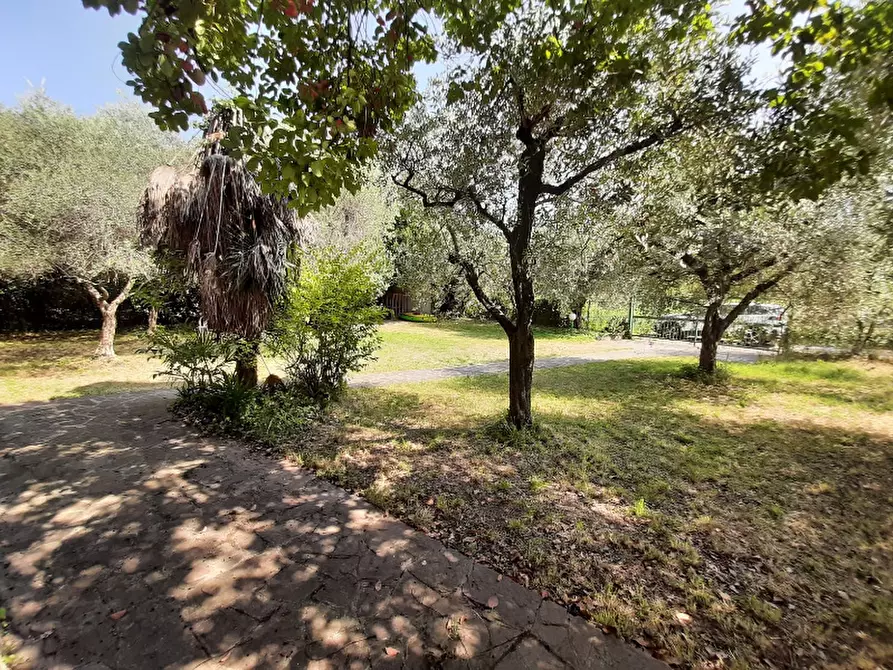 Immagine 5 di Villa in vendita  in Via Cantarane a Manerba Del Garda