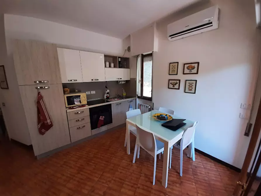 Immagine 12 di Appartamento in affitto  in Via Derino, 10 a Gardone Riviera