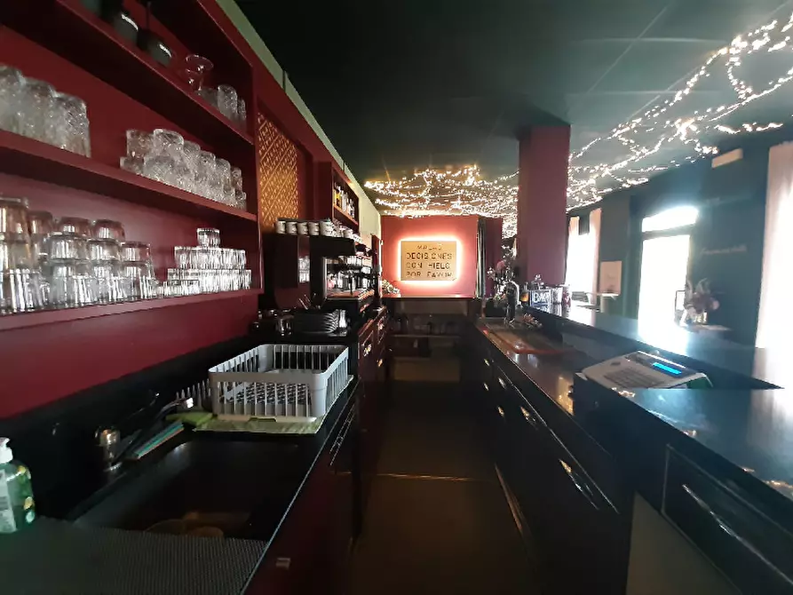 Immagine 12 di Attività commerciale in vendita  in Via Bostone a Villanuova Sul Clisi