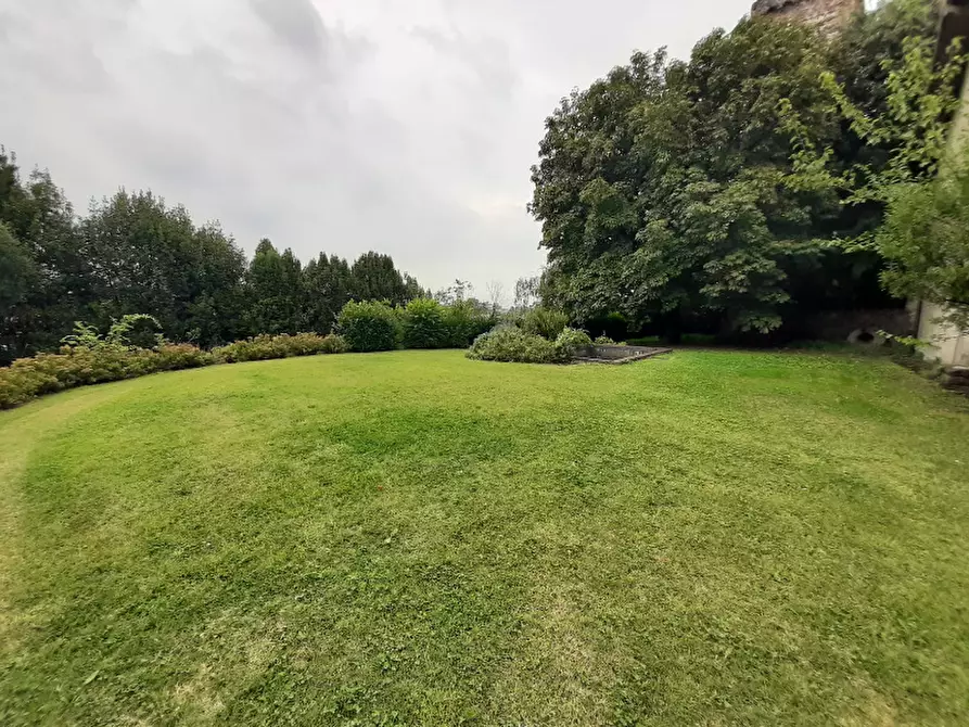 Immagine 20 di Villa in vendita  in Via Cavour a San Felice Del Benaco