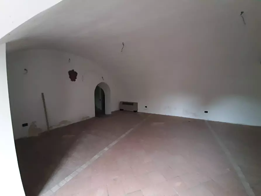 Immagine 20 di Bar / Ristorante in affitto  in Via Giacomo Puccini a Roè Volciano